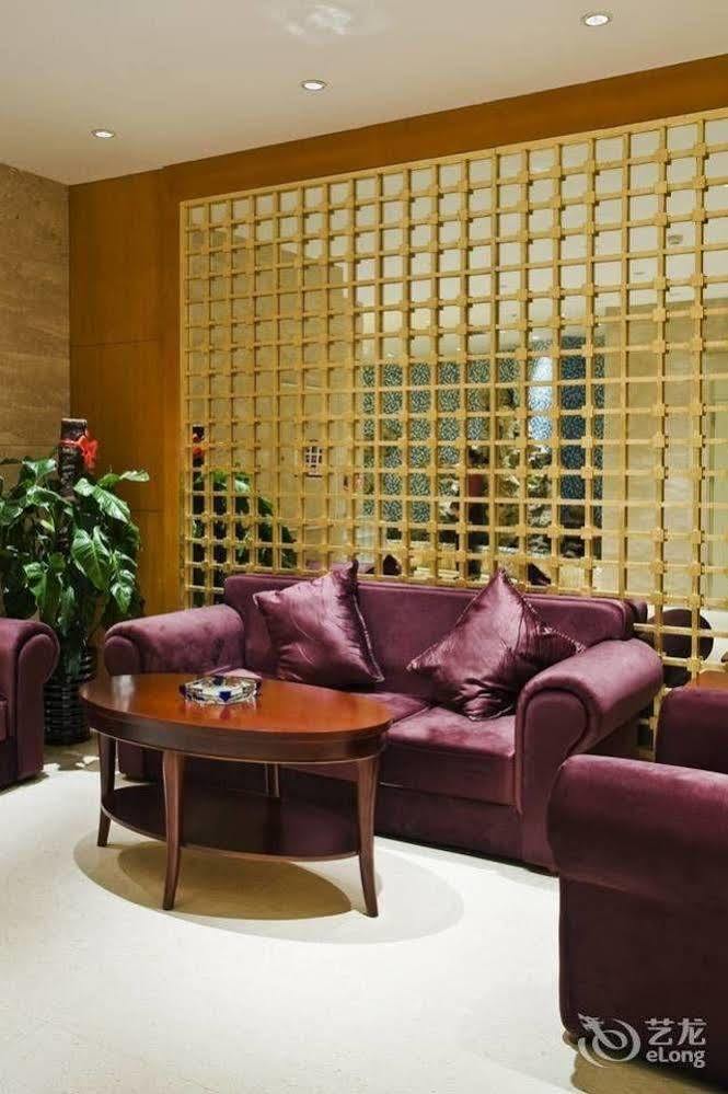 New Paris Hotel Harbin Exterior photo